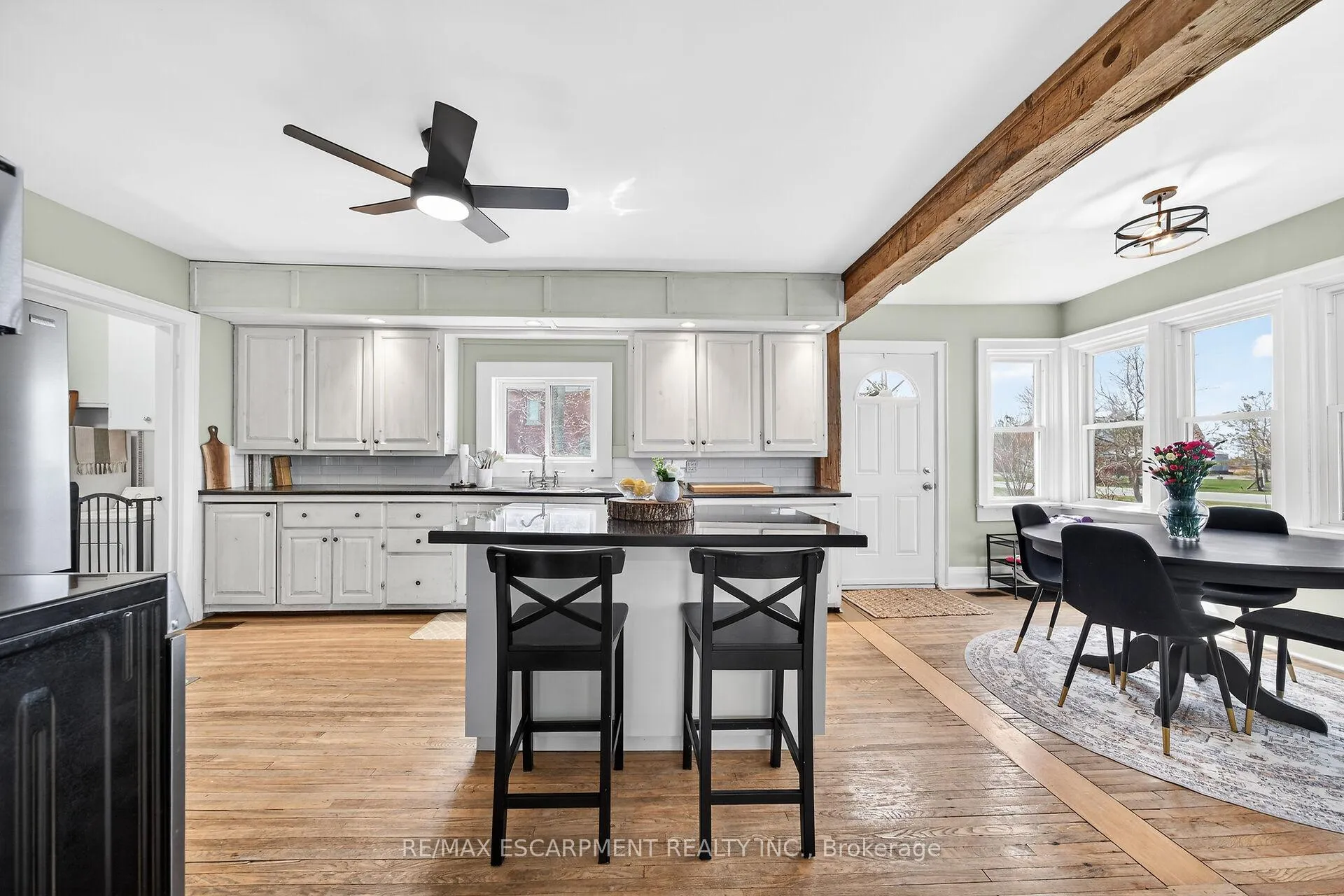 Photo 11 of 984 Cheapside Road, Haldimand — HOMEH