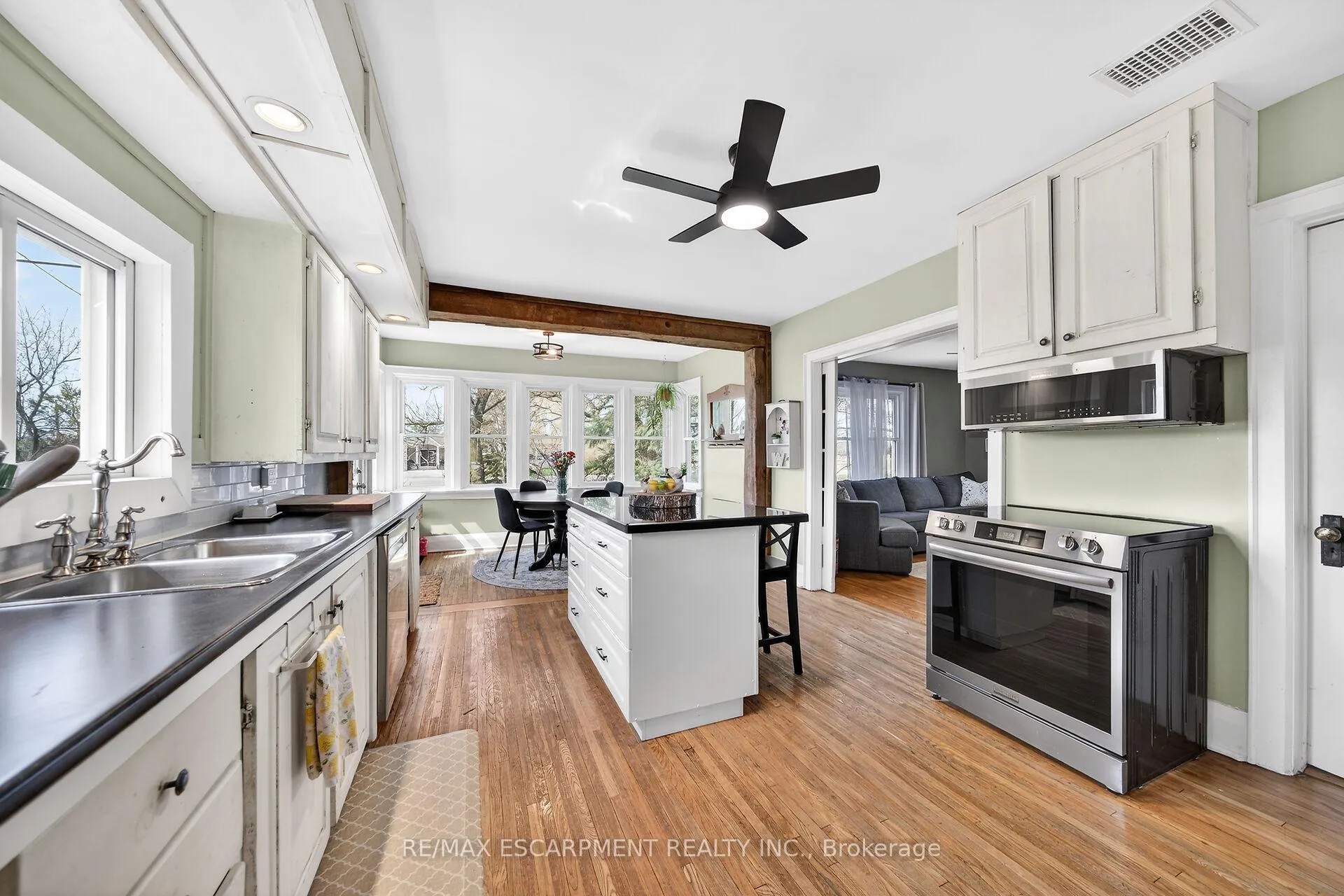Photo 14 of 984 Cheapside Road, Haldimand — HOMEH