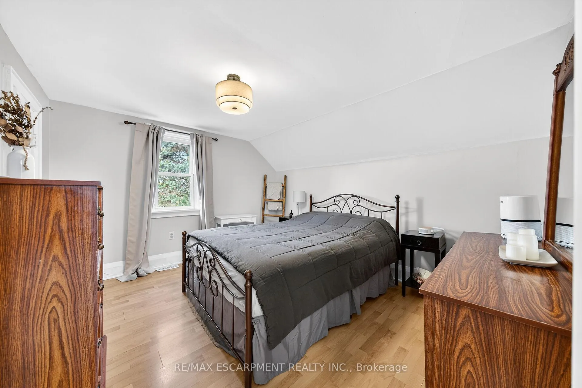 Photo 29 of 984 Cheapside Road, Haldimand — HOMEH
