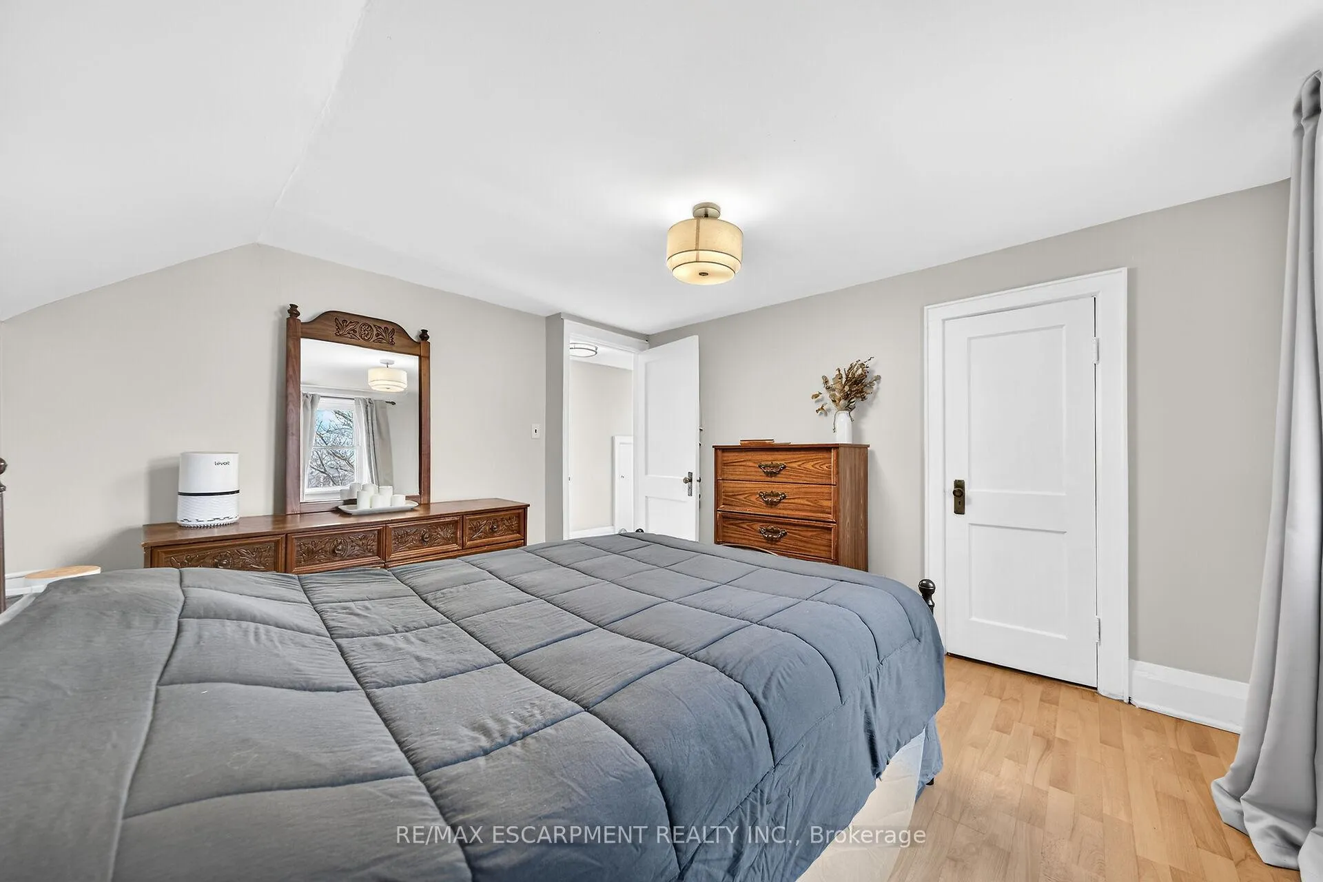 Photo 30 of 984 Cheapside Road, Haldimand — HOMEH