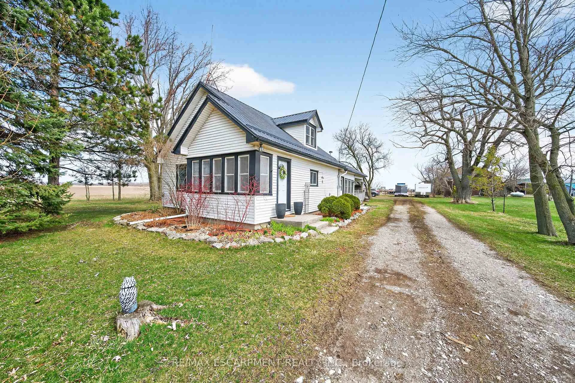 Photo 42 of 984 Cheapside Road, Haldimand — HOMEH