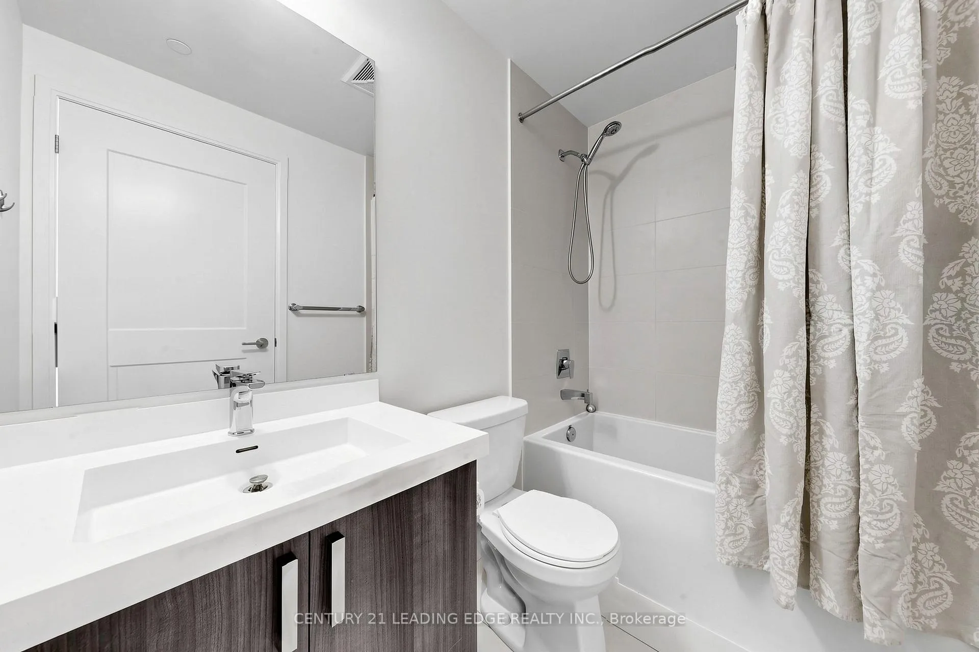 Photo 12 of Unit 3618, 7895 Jane Street, Vaughan, Concord — HOMEH