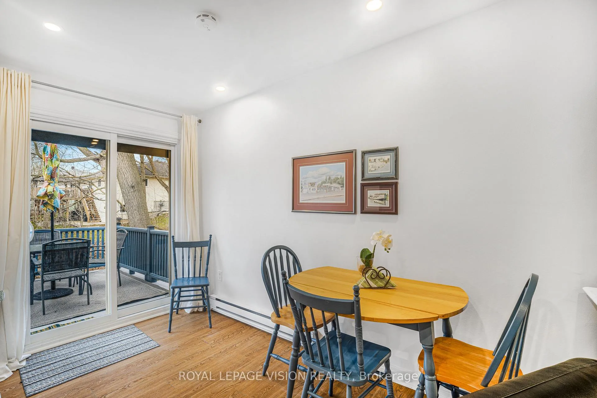 Photo 10 of 46 John Street, Norfolk, Port Dover — HOMEH