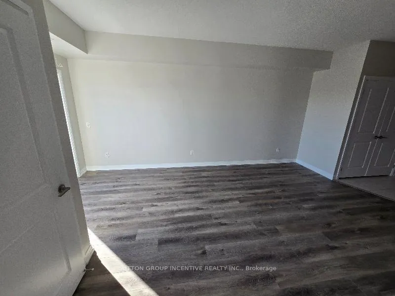 Photo 7 of Unit #607, 299 Cundles Street, Barrie, Cundles East — HOMEH