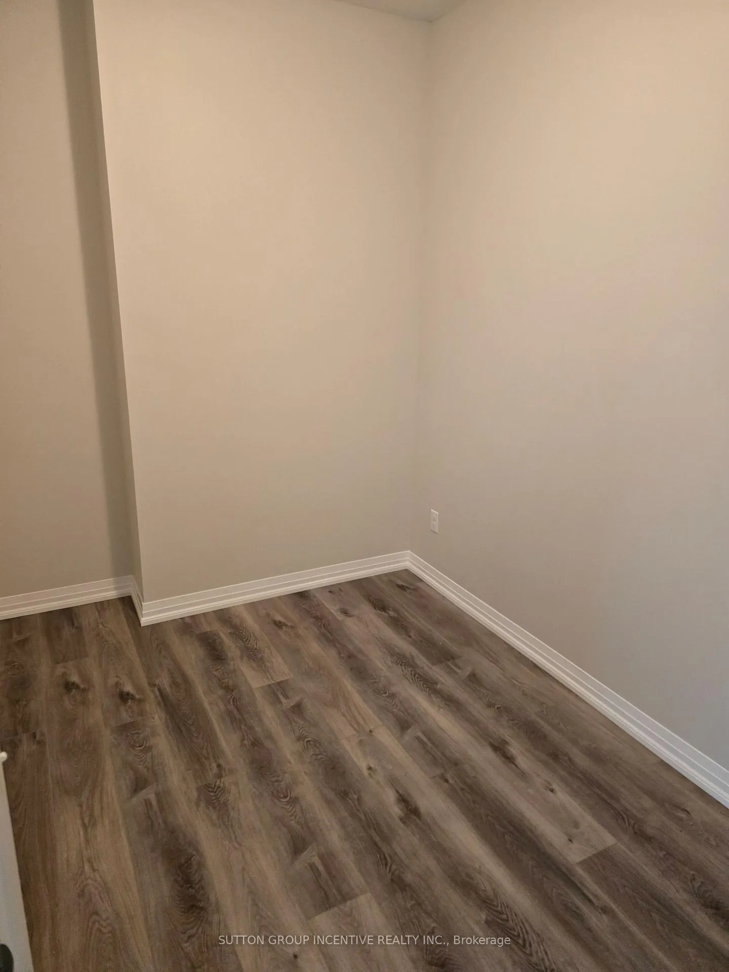 Photo 11 of Unit #607, 299 Cundles Street, Barrie, Cundles East — HOMEH