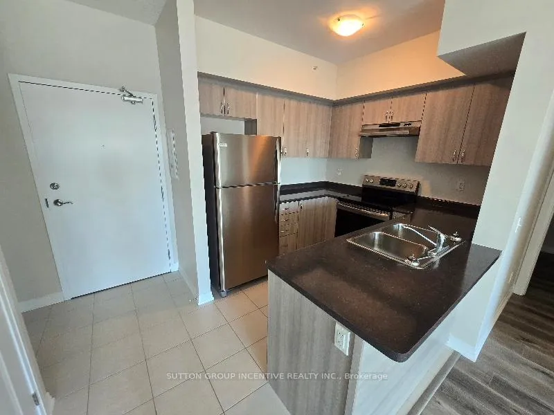 Photo 12 of Unit #607, 299 Cundles Street, Barrie, Cundles East — HOMEH