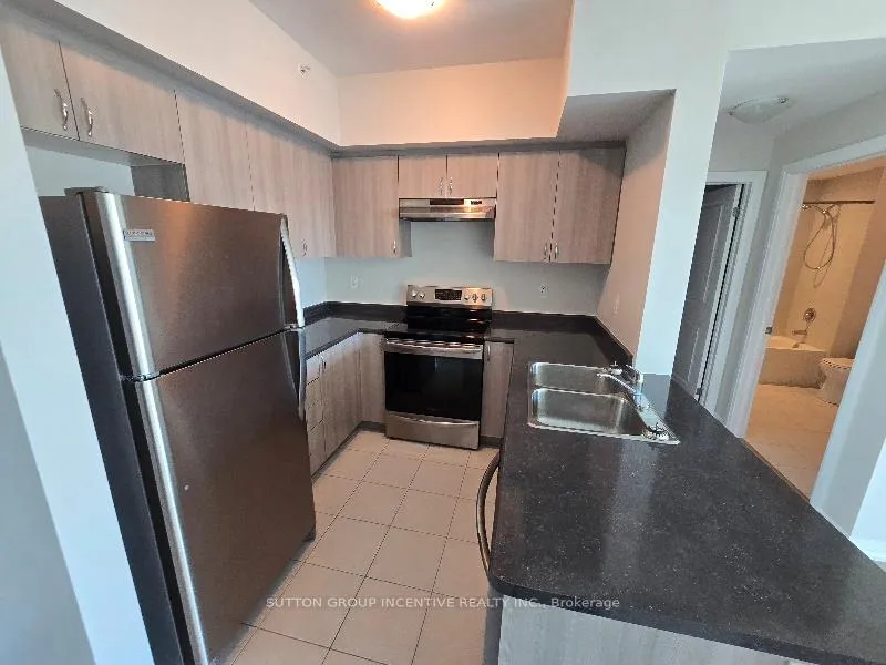Photo 13 of Unit #607, 299 Cundles Street, Barrie, Cundles East — HOMEH