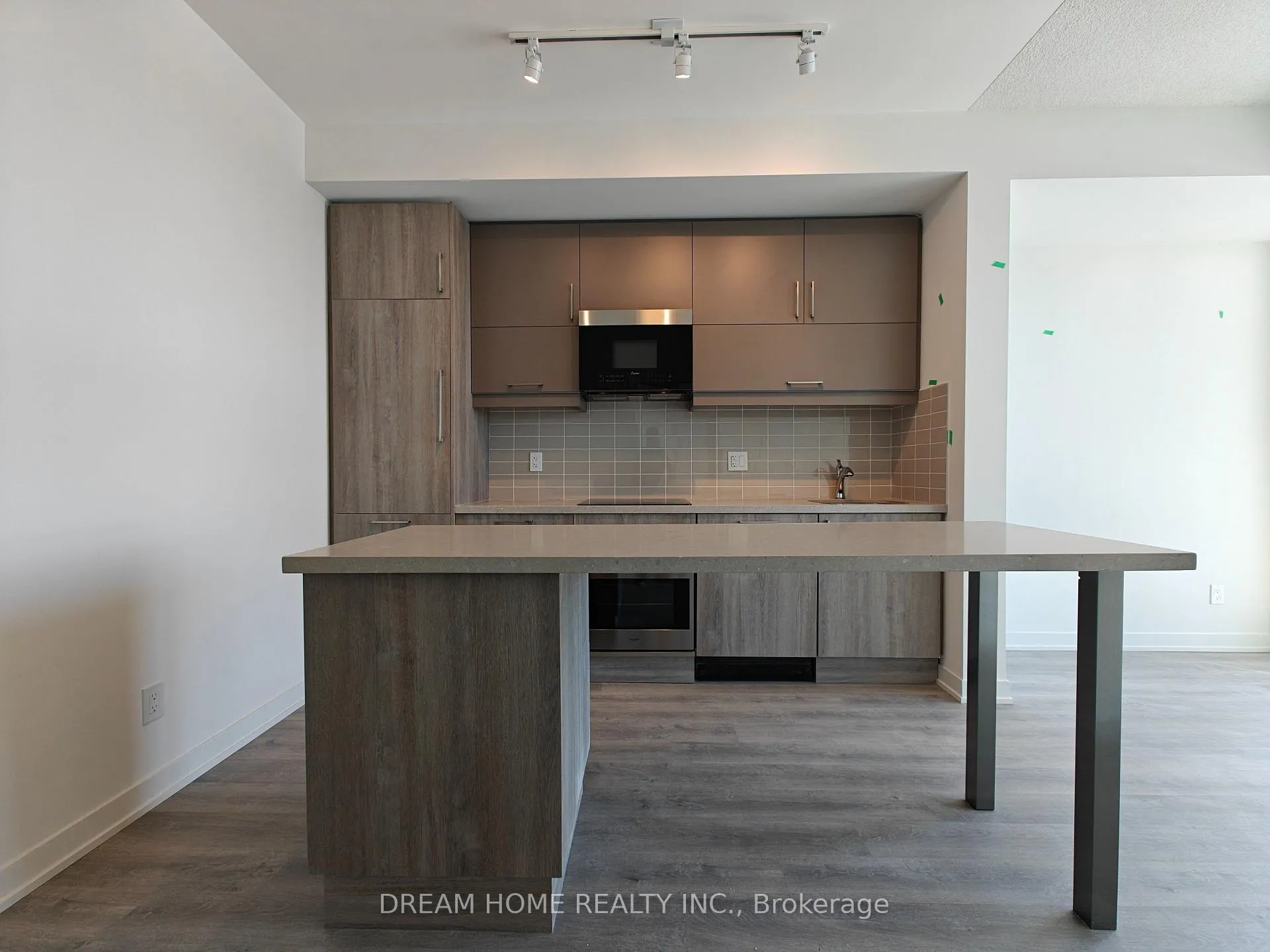 Photo 2 of Unit A1710, 8119 Birchmount Road, Markham, Unionville — HOMEH