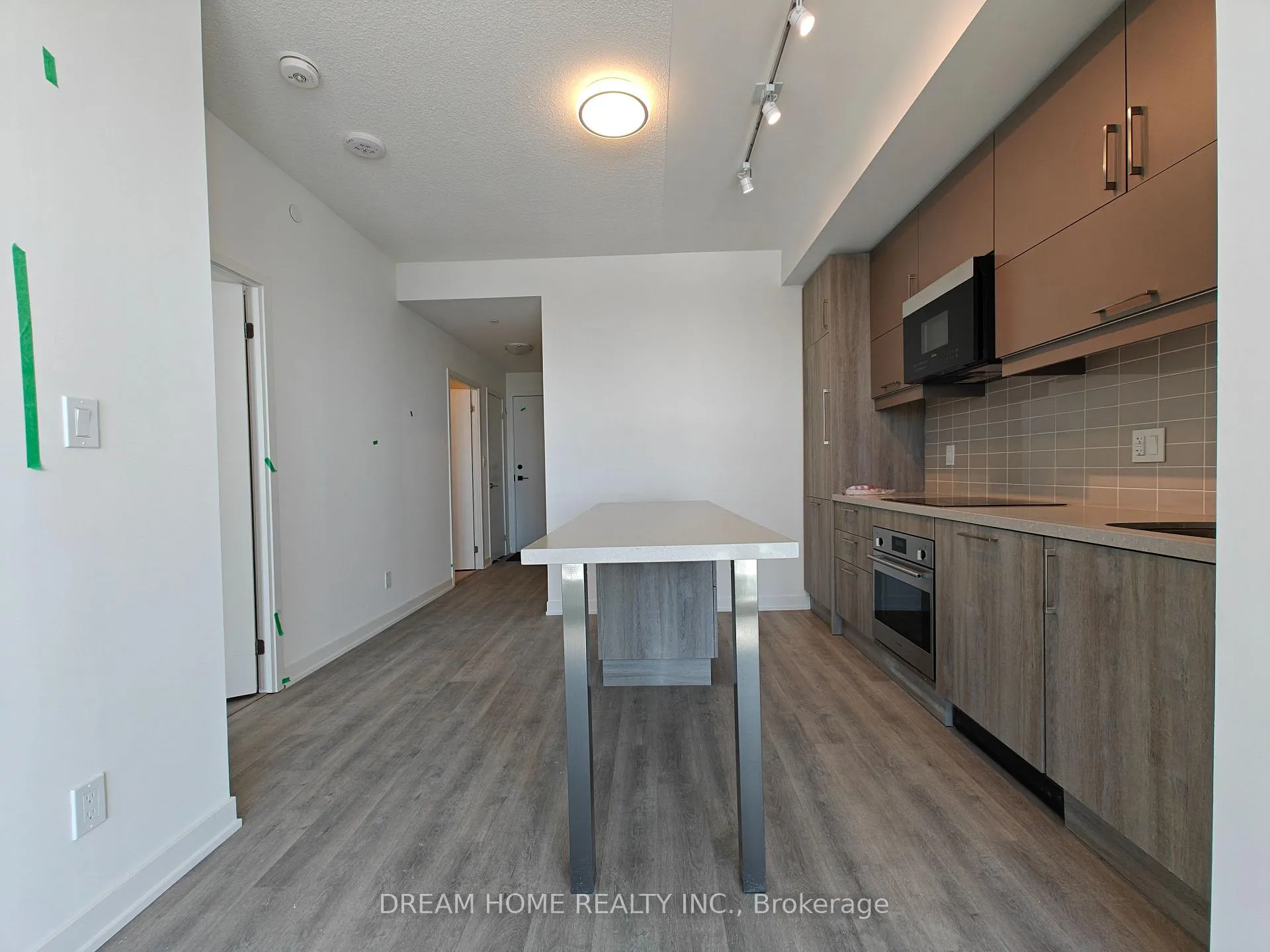 Photo 6 of Unit A1710, 8119 Birchmount Road, Markham, Unionville — HOMEH