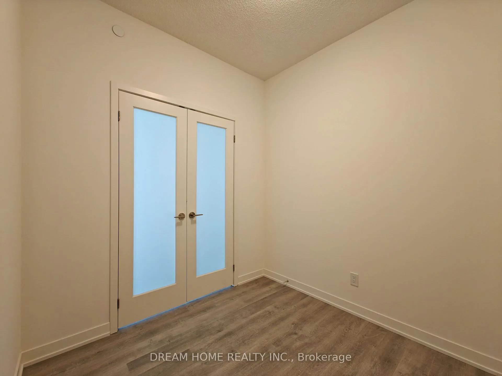 Photo 13 of Unit A1710, 8119 Birchmount Road, Markham, Unionville — HOMEH