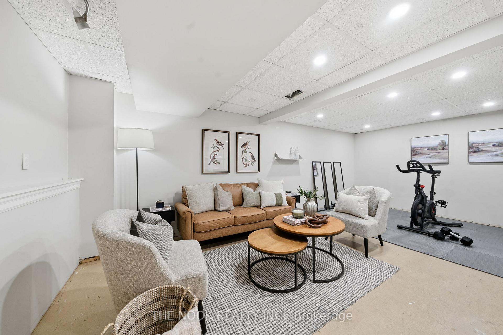 Photo 32 of 90 Centerfield Drive, Clarington, Courtice — HOMEH