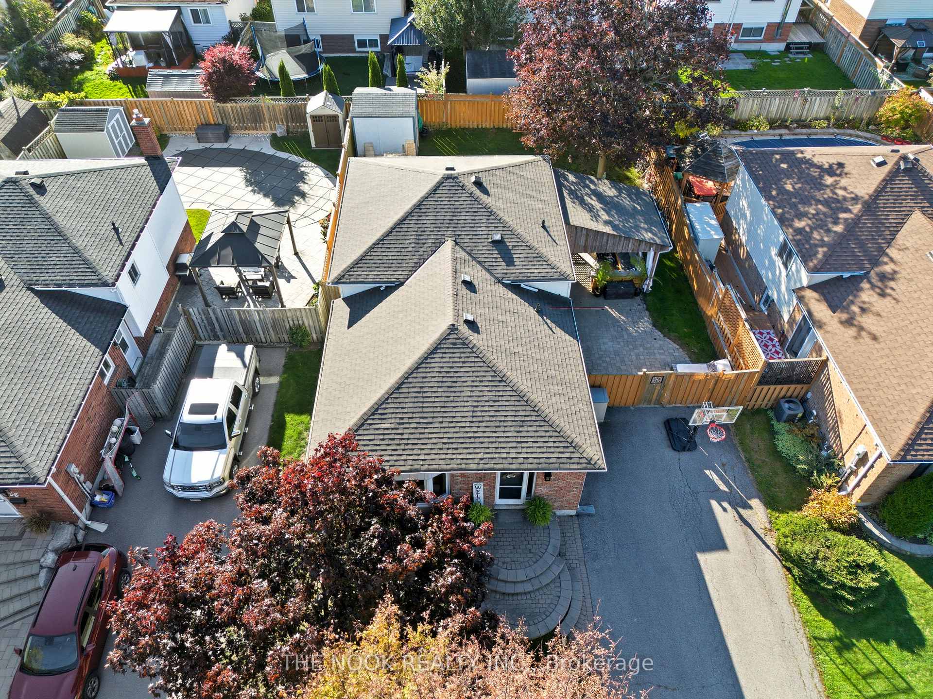 Photo 48 of 90 Centerfield Drive, Clarington, Courtice — HOMEH