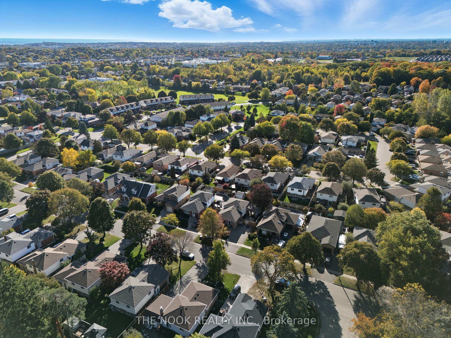 Photo 50 of 90 Centerfield Drive, Clarington, Courtice — HOMEH