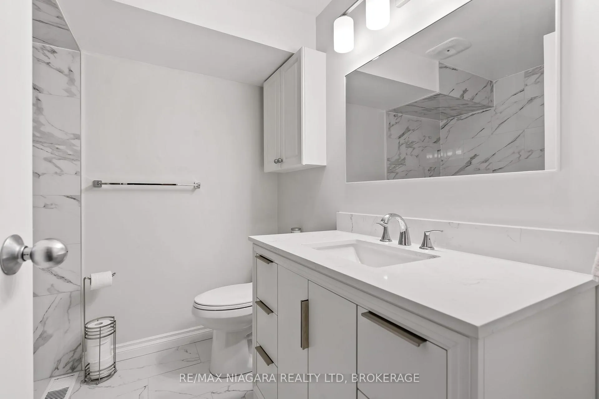Photo 10 of Unit 48, 302 Vine Street, St. Catharines, Carlton/Bunting — HOMEH
