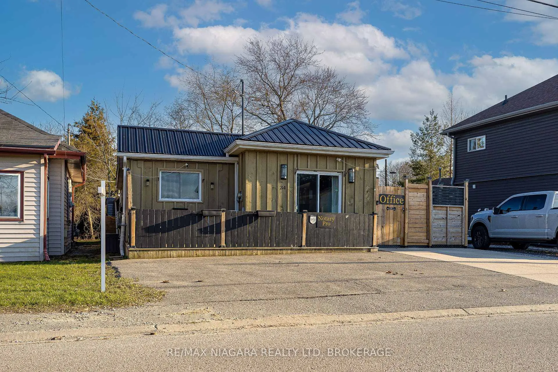 Photo 3 of 34 Pansy Avenue, Norfolk, Port Dover — HOMEH