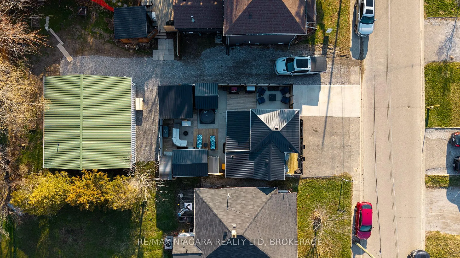 Photo 5 of 34 Pansy Avenue, Norfolk, Port Dover — HOMEH