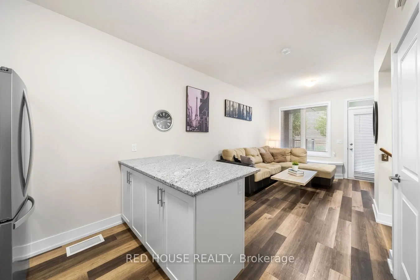 Photo 11 of Unit 21, 261 Skinner Road, Hamilton, Waterdown — HOMEH