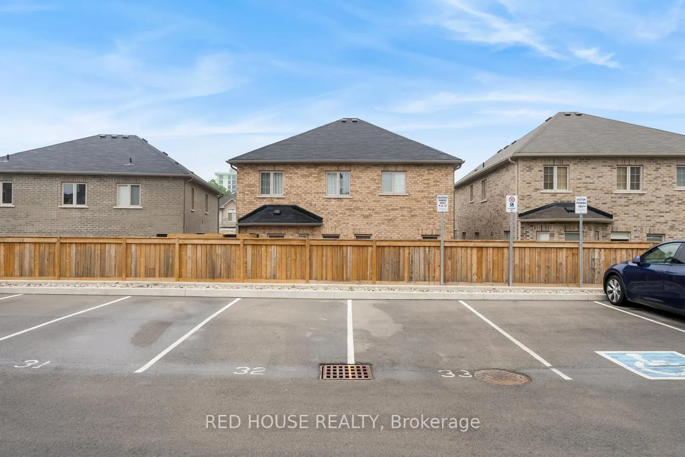 Photo 17 of Unit 21, 261 Skinner Road, Hamilton, Waterdown — HOMEH