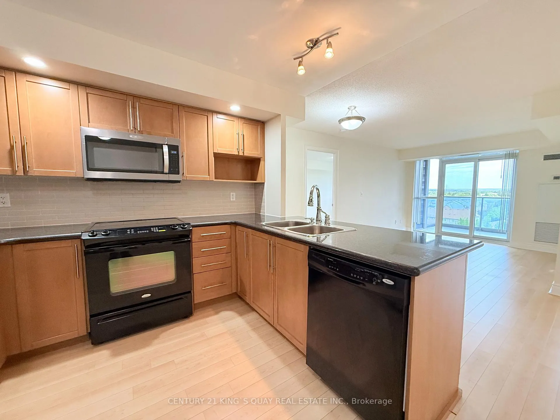Photo 4 of Unit 1051, 23 Cox Boulevard, Markham, Unionville — HOMEH