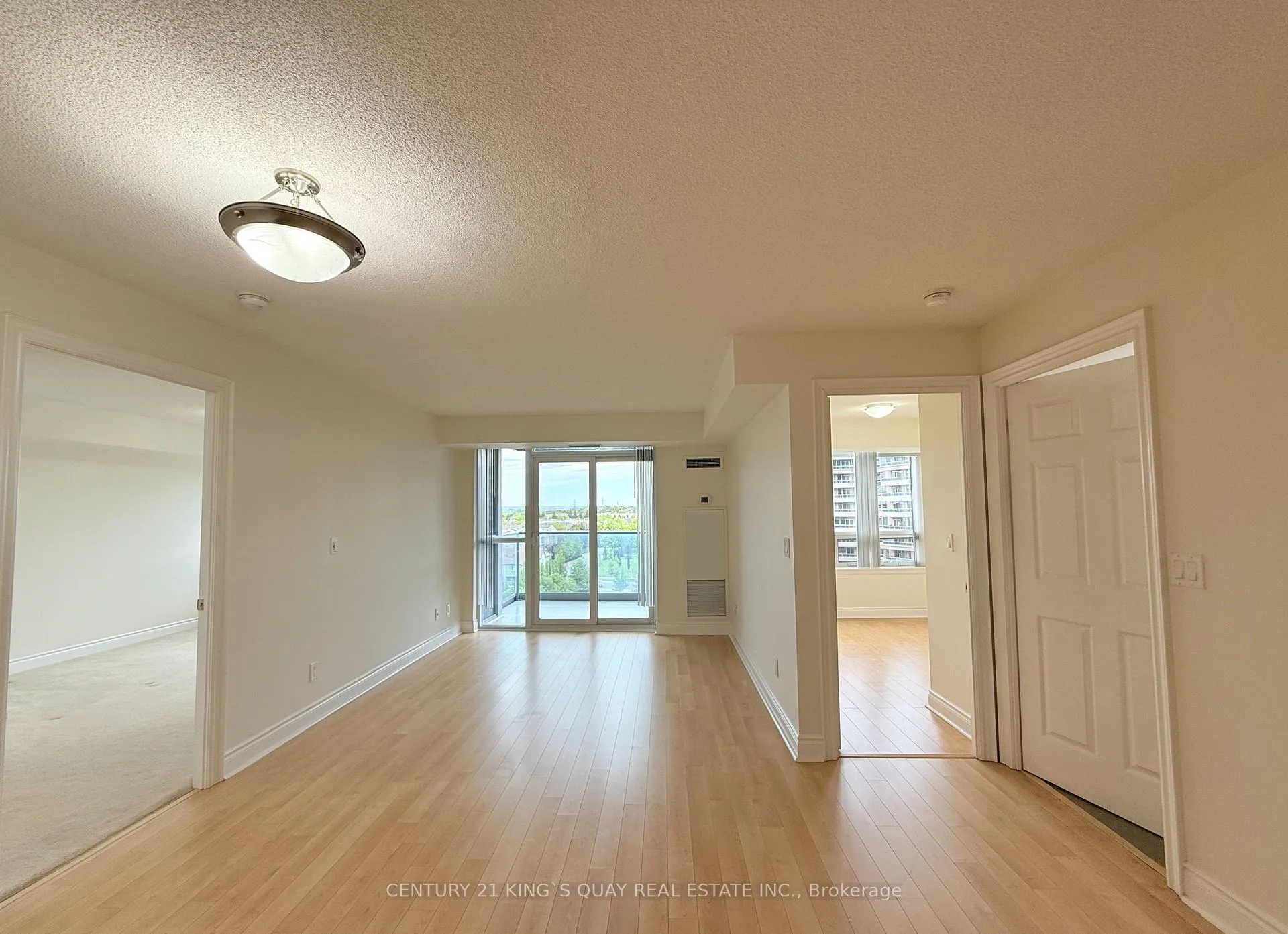 Photo 8 of Unit 1051, 23 Cox Boulevard, Markham, Unionville — HOMEH