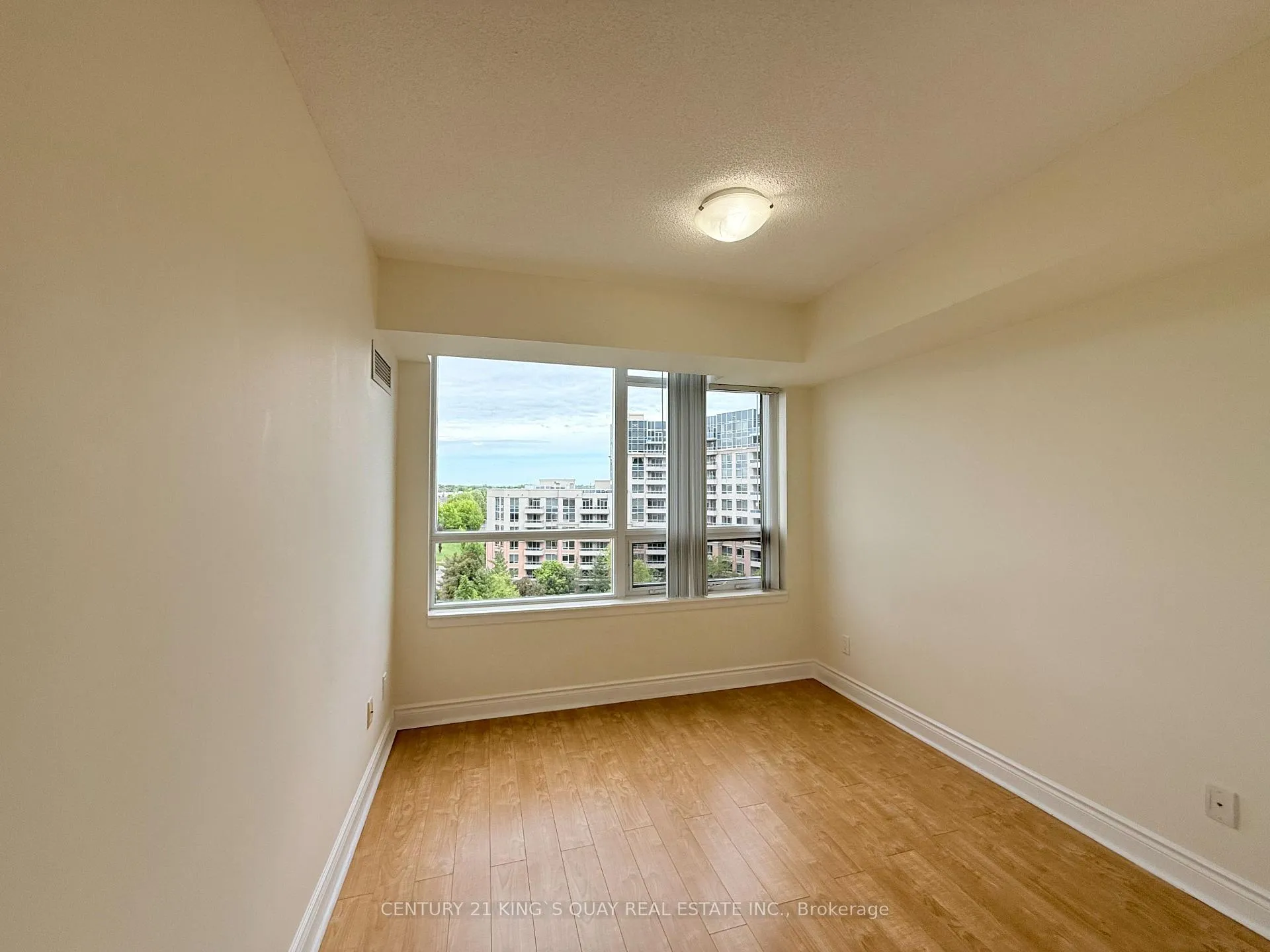 Photo 13 of Unit 1051, 23 Cox Boulevard, Markham, Unionville — HOMEH