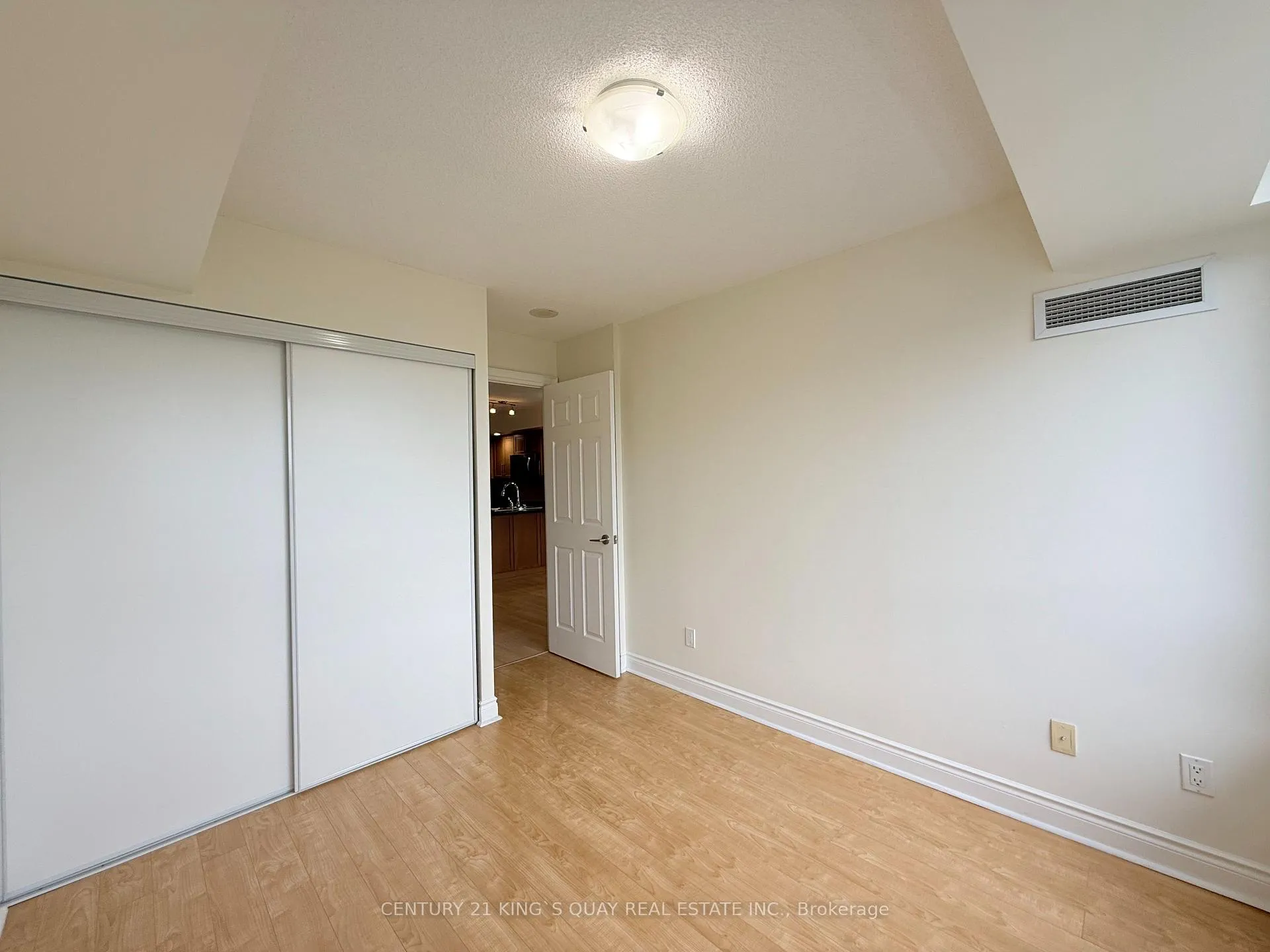 Photo 14 of Unit 1051, 23 Cox Boulevard, Markham, Unionville — HOMEH