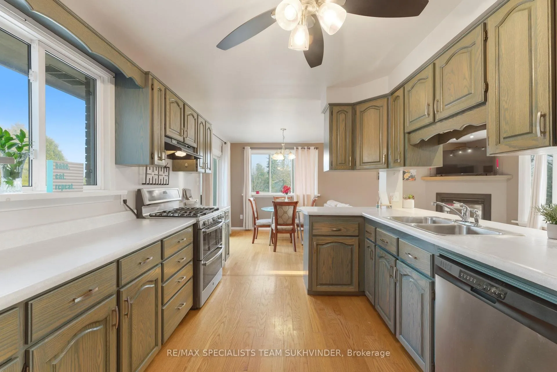 Photo 6 of 394073 County Road 12, Amaranth, Rural Amaranth — HOMEH