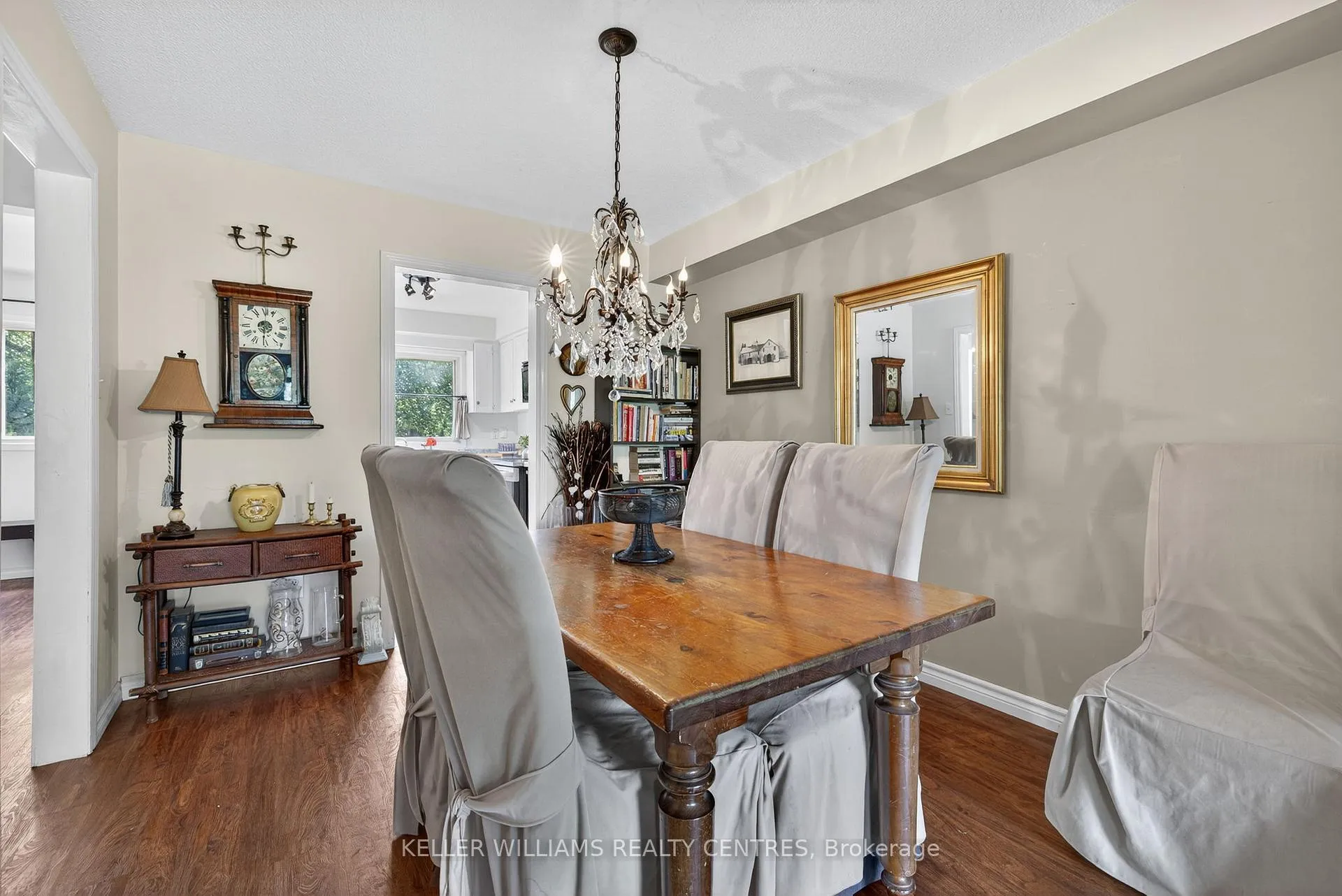 Photo 14 of 80 Poplar Crescent, Aurora, Aurora Highlands — HOMEH