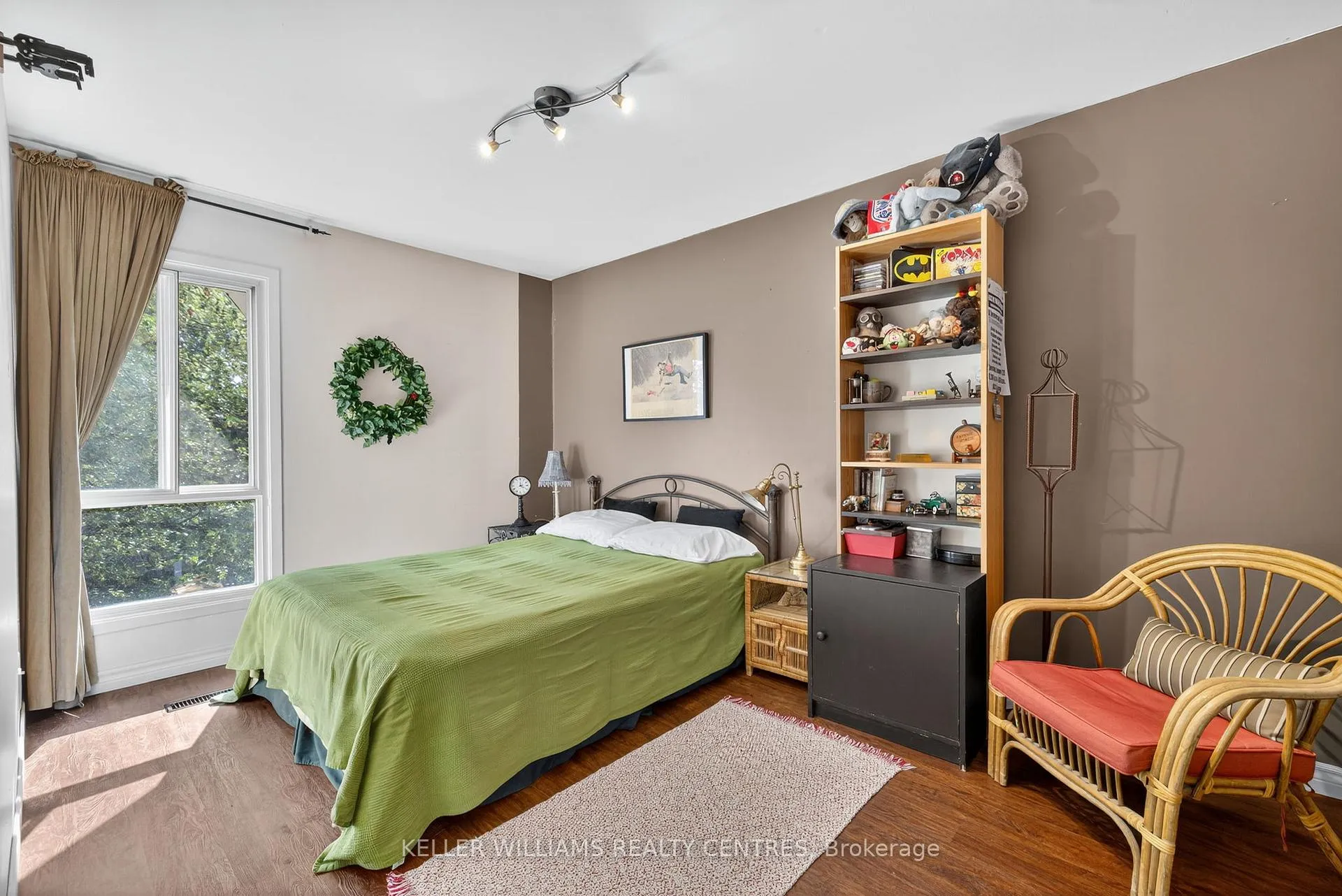 Photo 23 of 80 Poplar Crescent, Aurora, Aurora Highlands — HOMEH