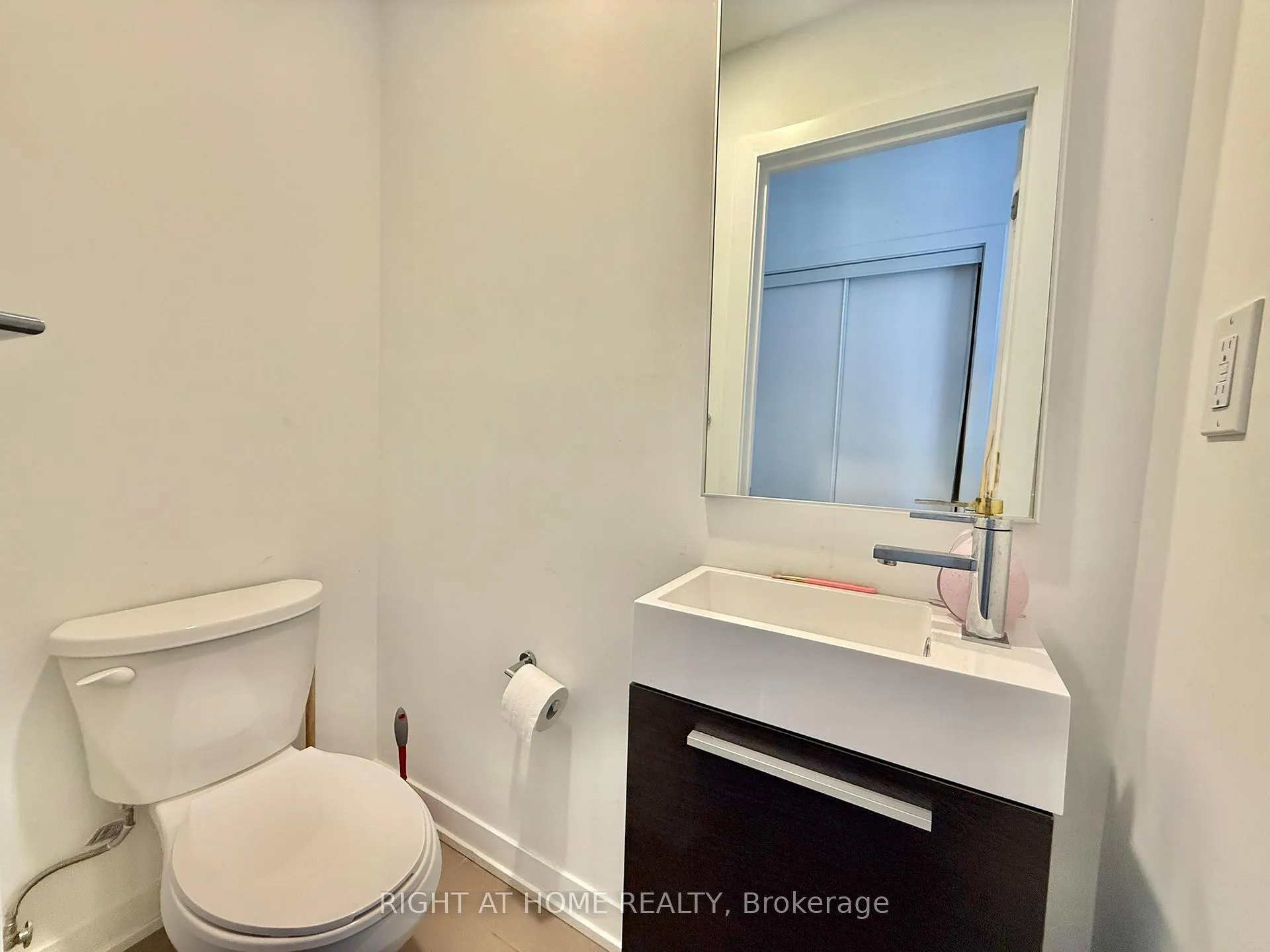 Photo 16 of Unit 14, 88 Turtle Island Road, Toronto, Englemount-Lawrence — HOMEH