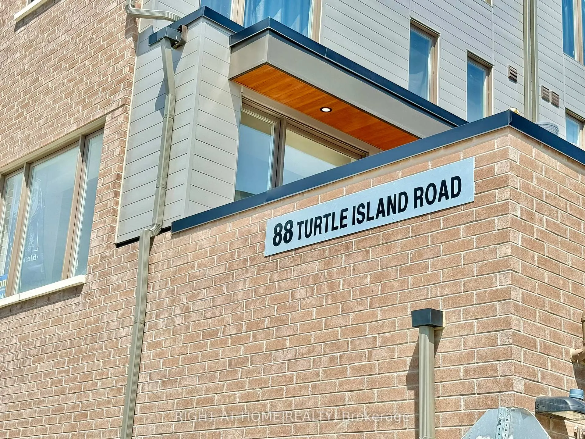Photo 19 of Unit 14, 88 Turtle Island Road, Toronto, Englemount-Lawrence — HOMEH