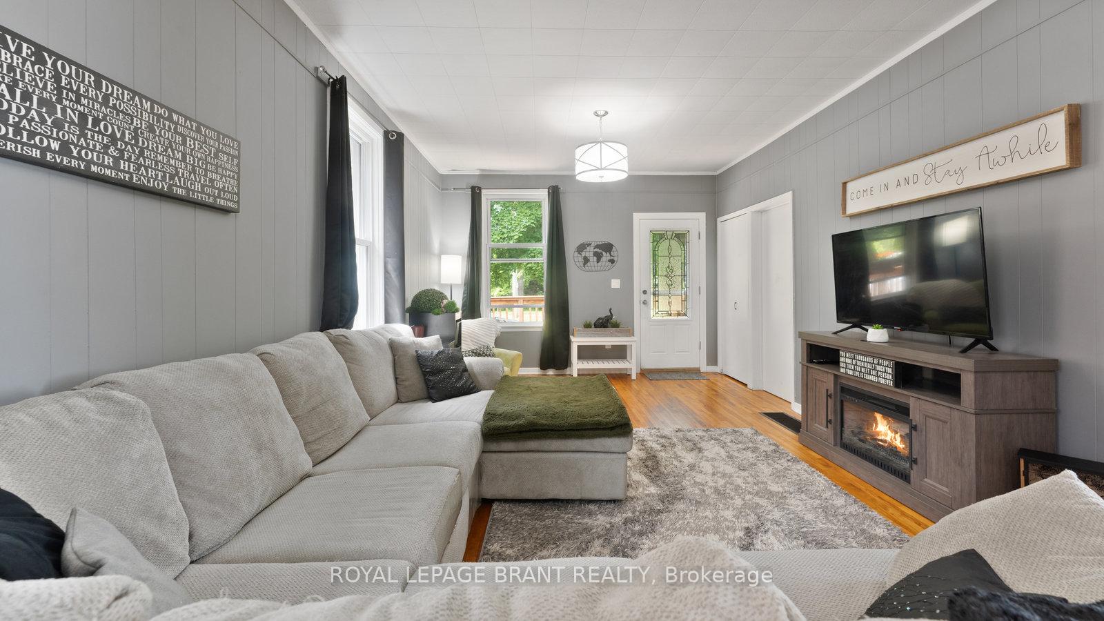 Photo 8 of 97 Willow Street, Brant, Paris — HOMEH