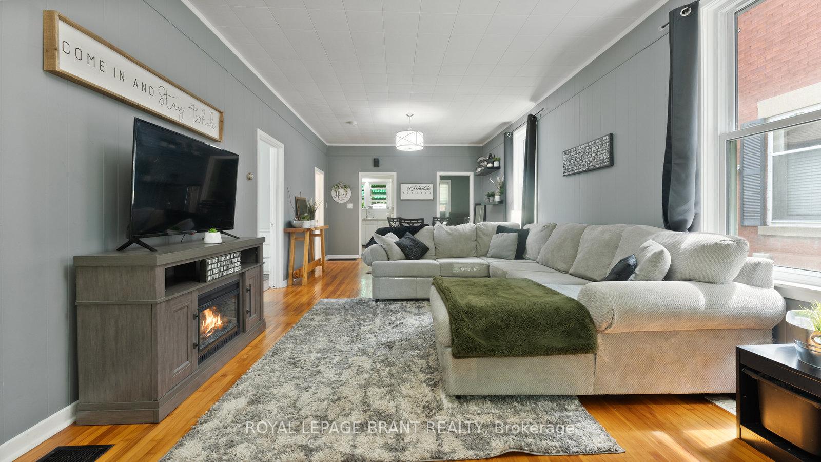 Photo 9 of 97 Willow Street, Brant, Paris — HOMEH