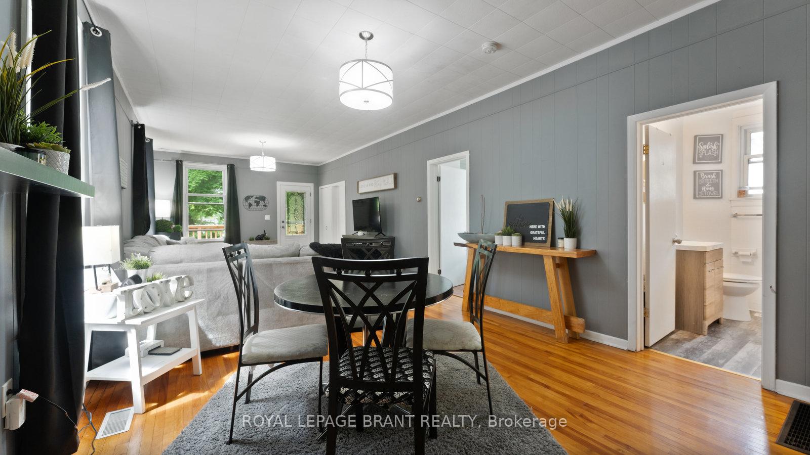 Photo 11 of 97 Willow Street, Brant, Paris — HOMEH