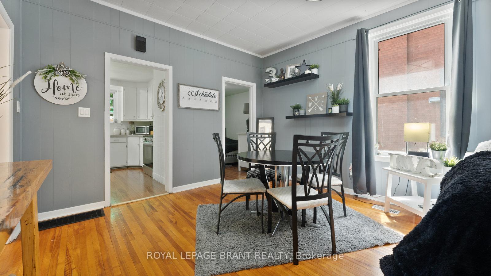 Photo 12 of 97 Willow Street, Brant, Paris — HOMEH