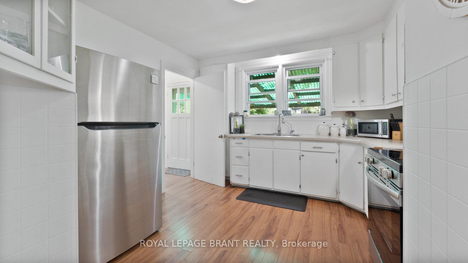Photo 13 of 97 Willow Street, Brant, Paris — HOMEH