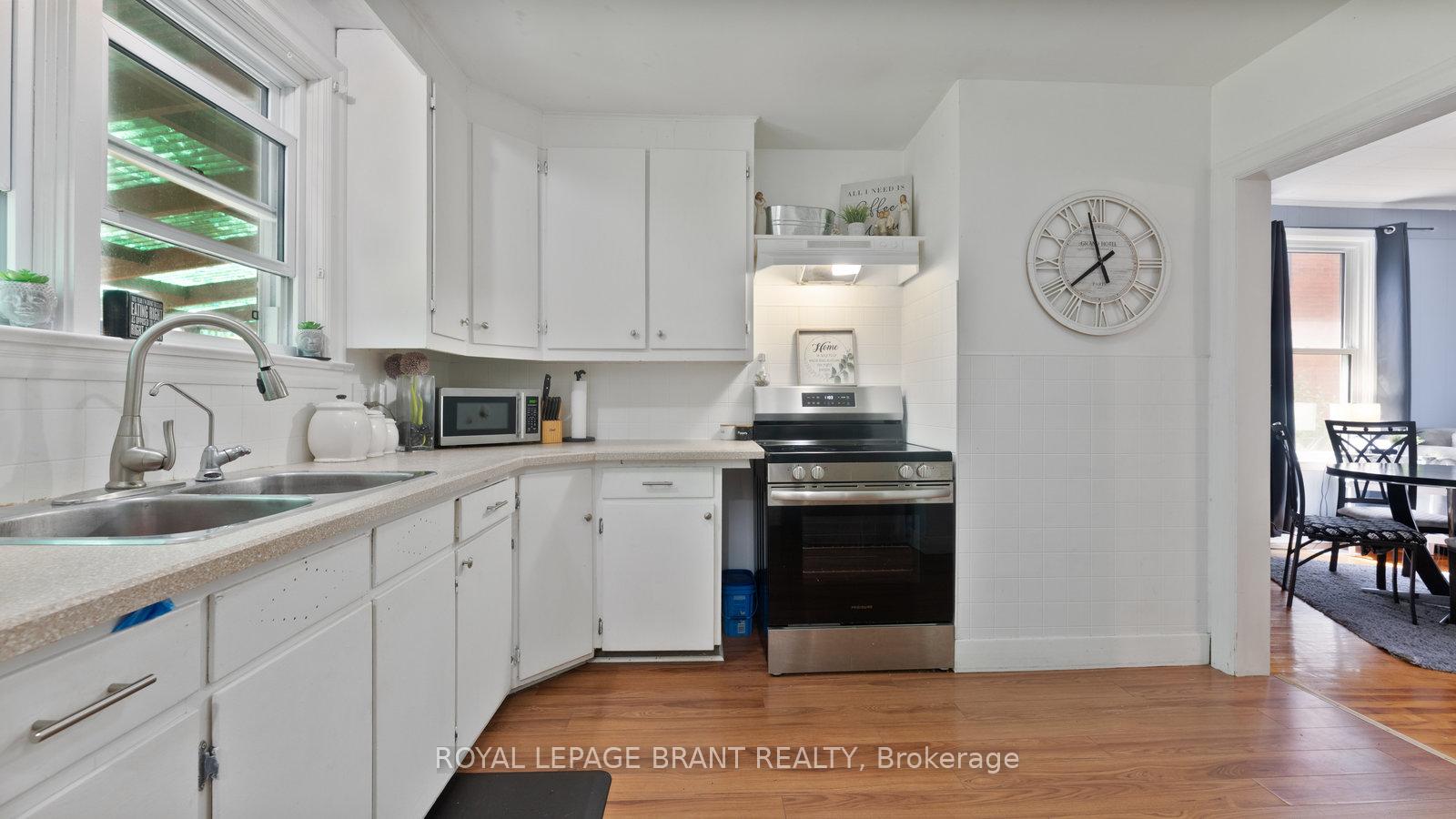 Photo 14 of 97 Willow Street, Brant, Paris — HOMEH