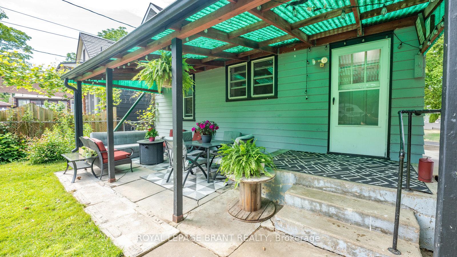 Photo 23 of 97 Willow Street, Brant, Paris — HOMEH