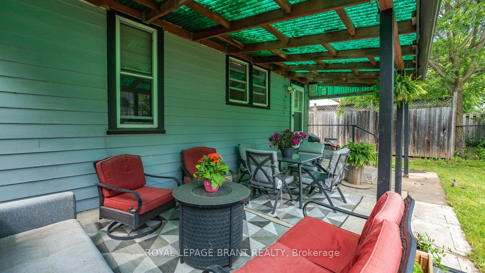 Photo 24 of 97 Willow Street, Brant, Paris — HOMEH