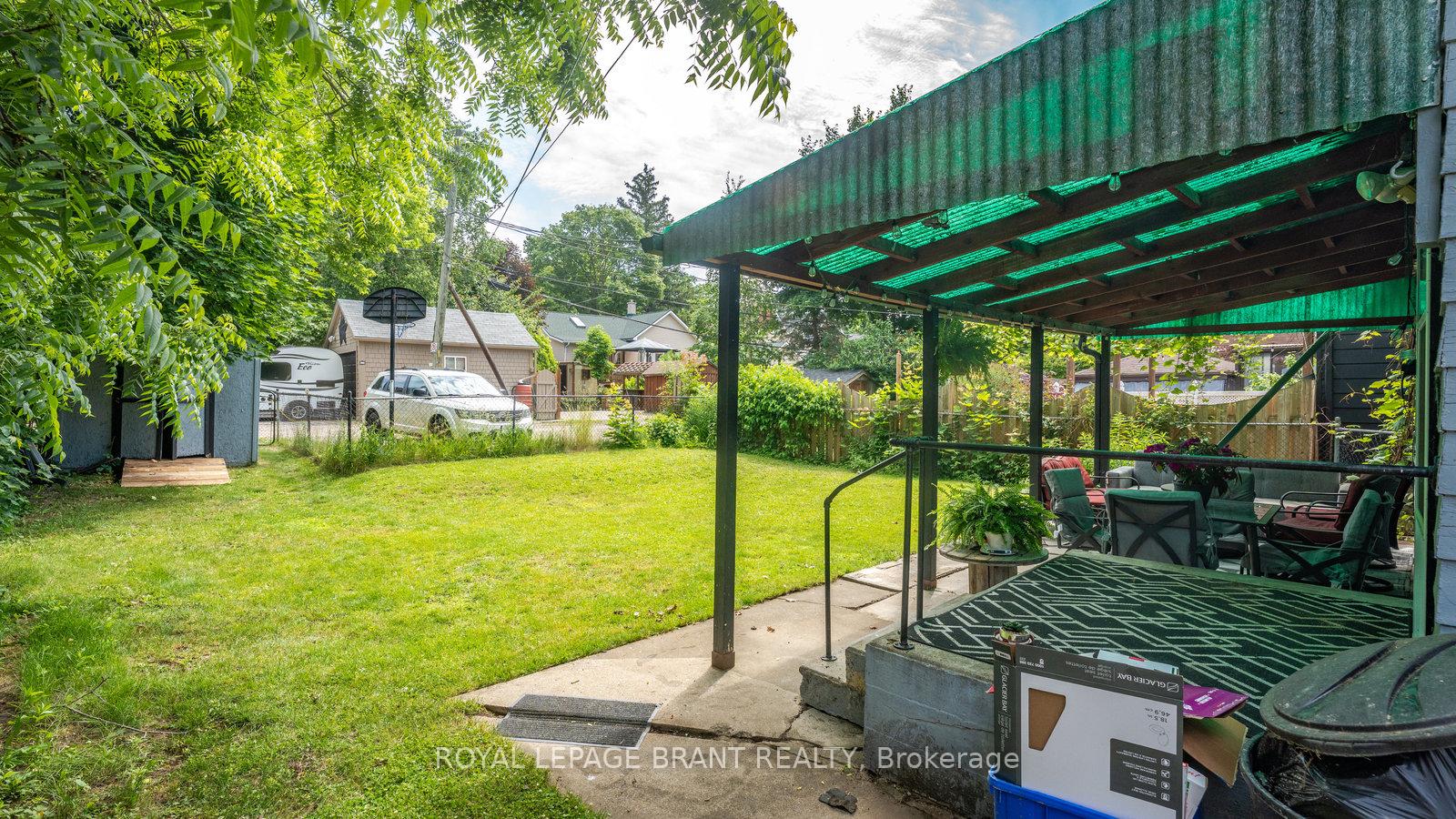 Photo 25 of 97 Willow Street, Brant, Paris — HOMEH
