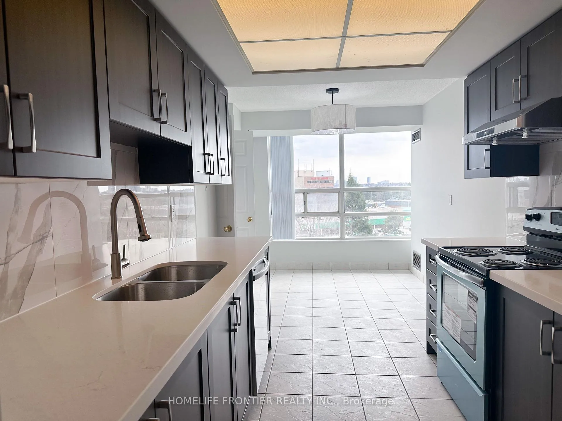 Photo 8 of Unit 504, 7825 Bayview Avenue, Markham, Aileen-Willowbrook — HOMEH