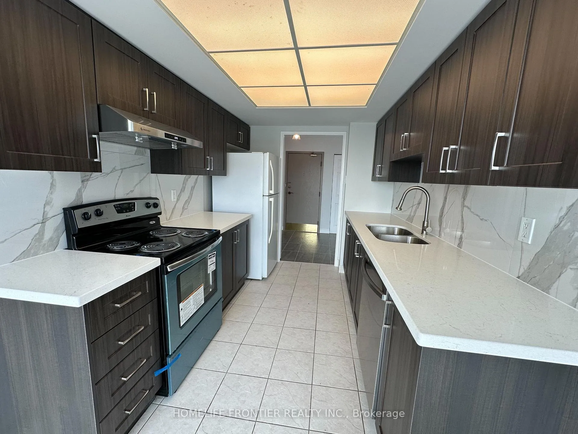 Photo 9 of Unit 504, 7825 Bayview Avenue, Markham, Aileen-Willowbrook — HOMEH