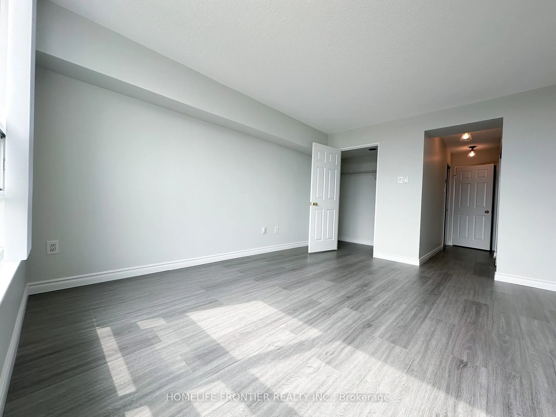 Photo 10 of Unit 504, 7825 Bayview Avenue, Markham, Aileen-Willowbrook — HOMEH
