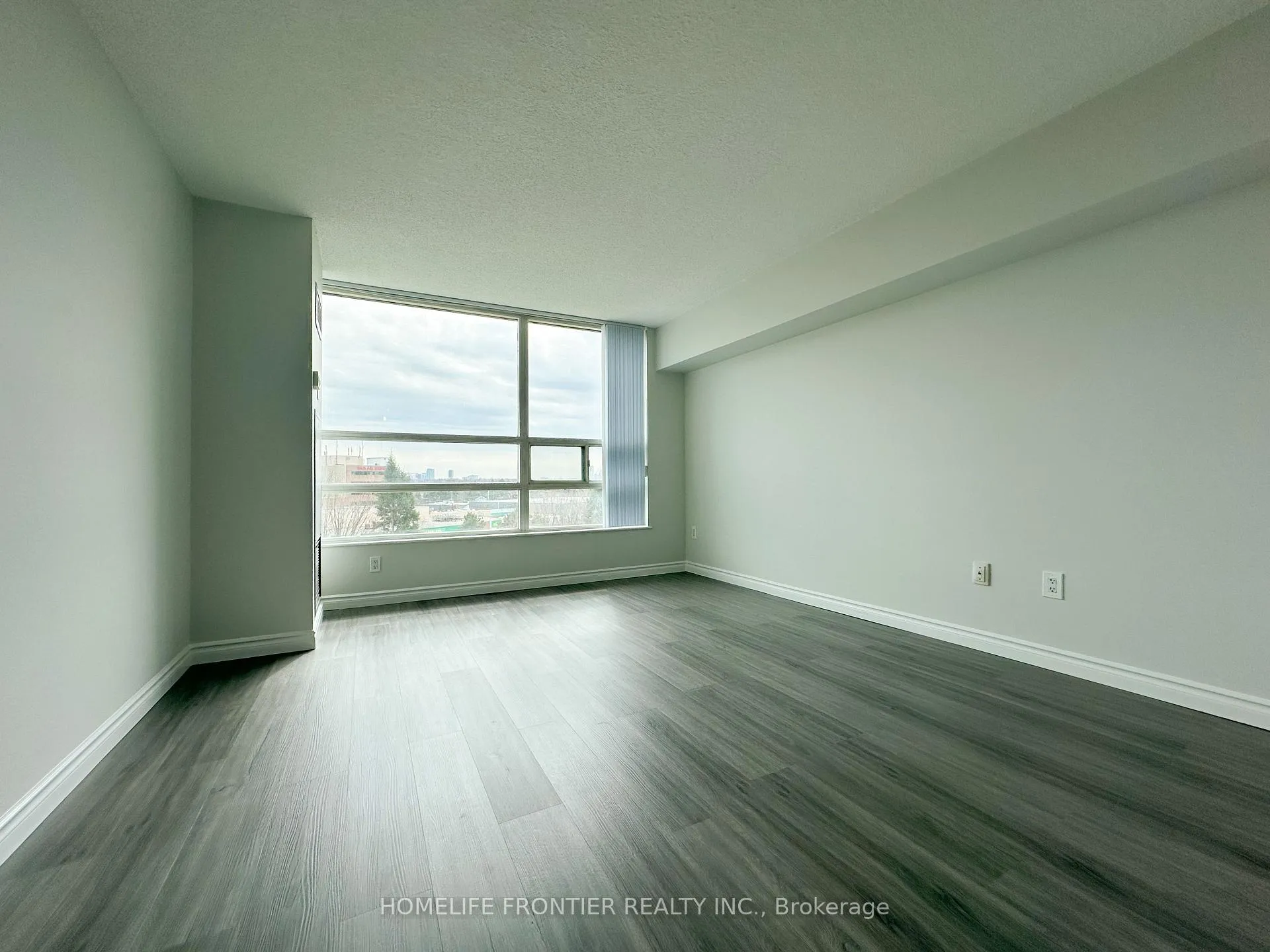 Photo 11 of Unit 504, 7825 Bayview Avenue, Markham, Aileen-Willowbrook — HOMEH