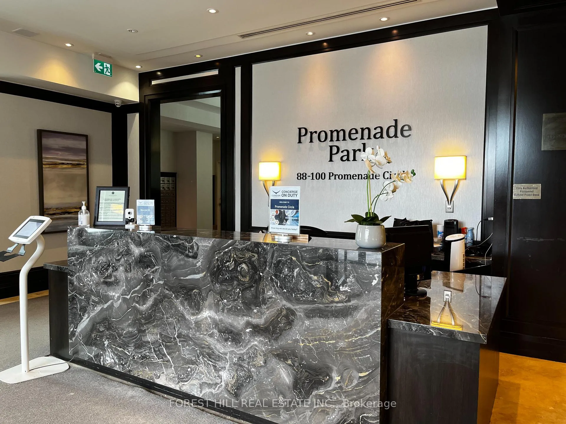Photo 2 of Unit 1601, 88 Promenade Circle, Vaughan, Brownridge — HOMEH