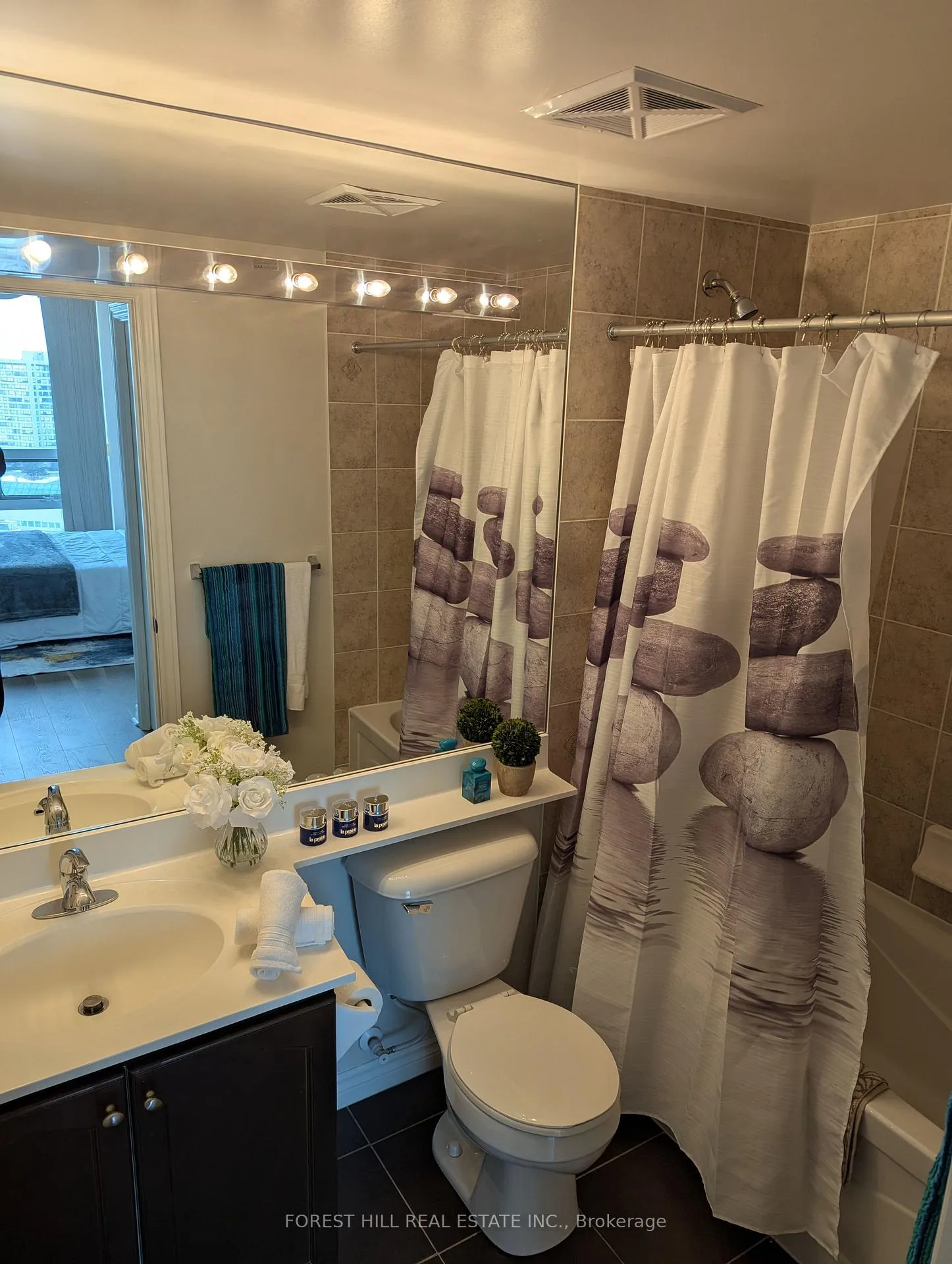 Photo 14 of Unit 1601, 88 Promenade Circle, Vaughan, Brownridge — HOMEH