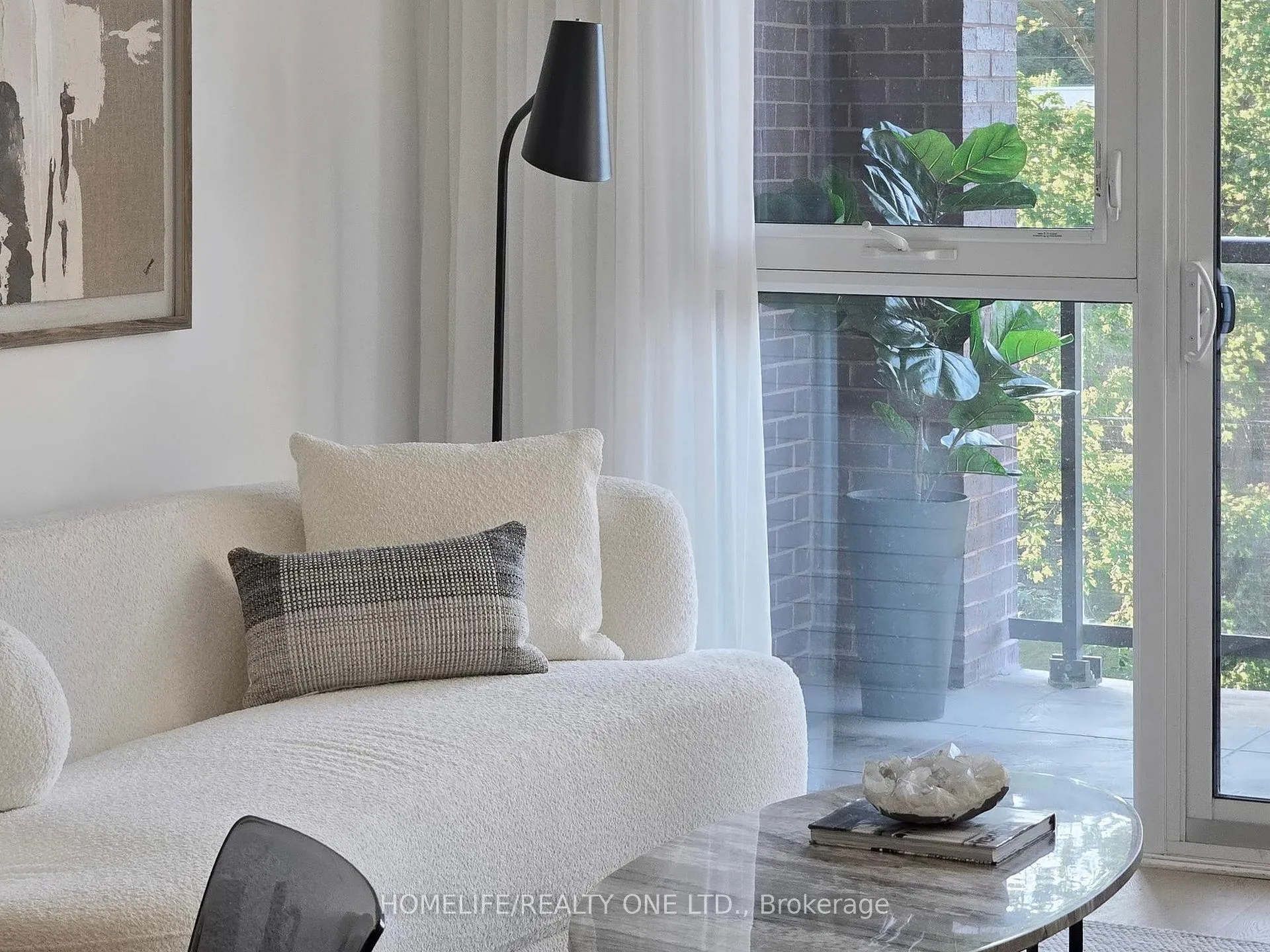 Photo 8 of Unit 402, 1331 Queen Street E, Toronto, South Riverdale — HOMEH