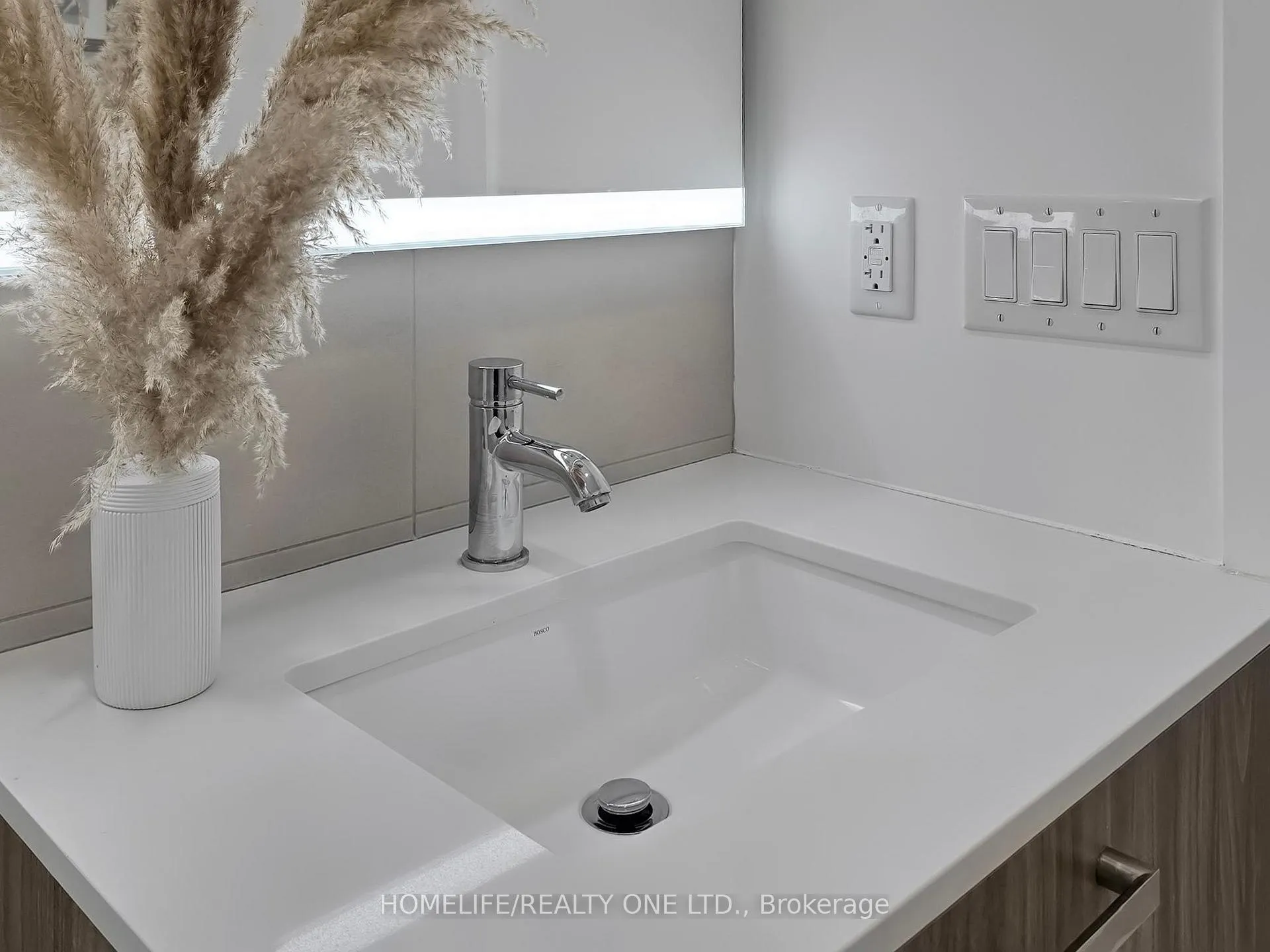 Photo 32 of Unit 402, 1331 Queen Street E, Toronto, South Riverdale — HOMEH