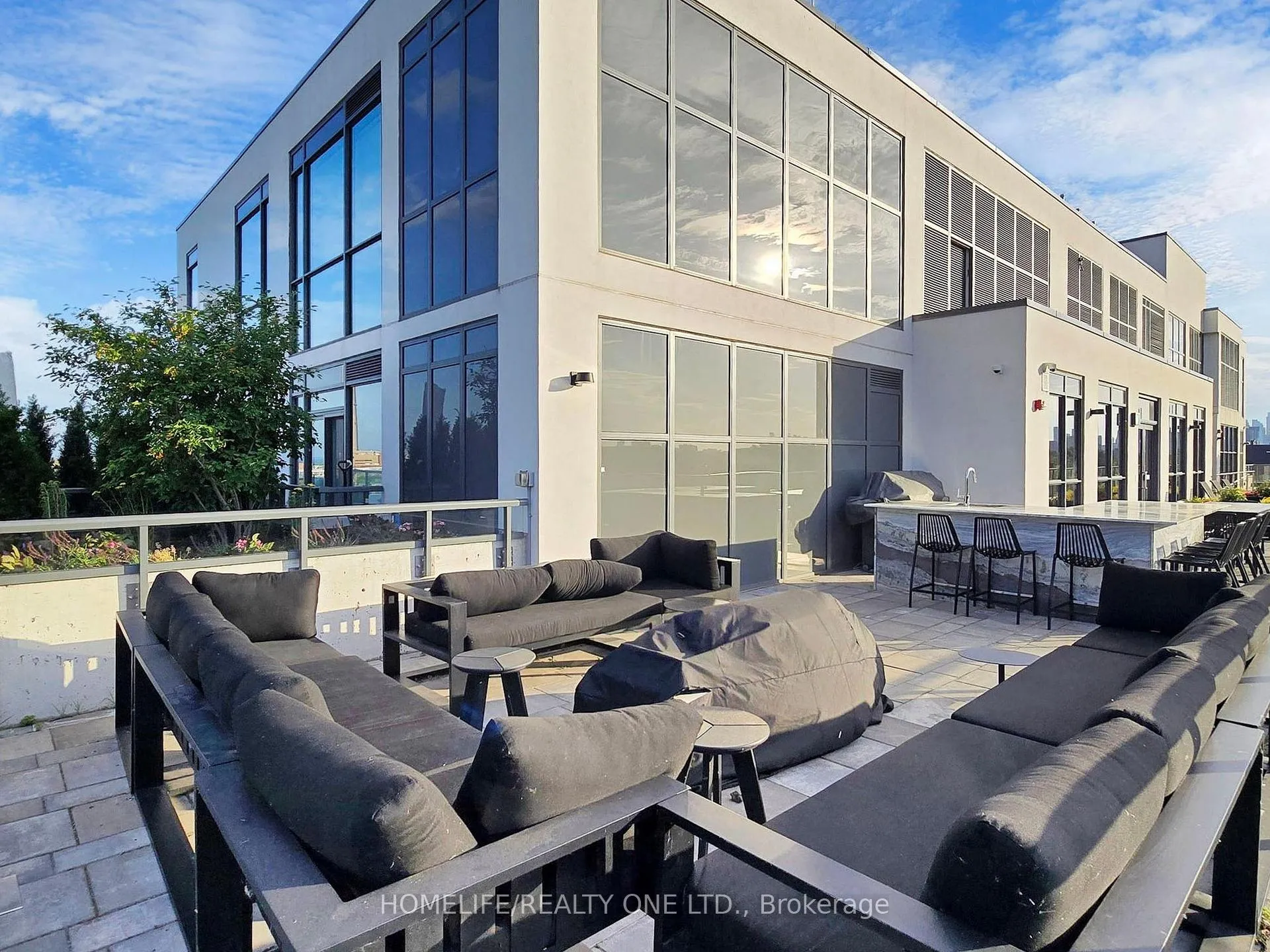 Photo 39 of Unit 402, 1331 Queen Street E, Toronto, South Riverdale — HOMEH