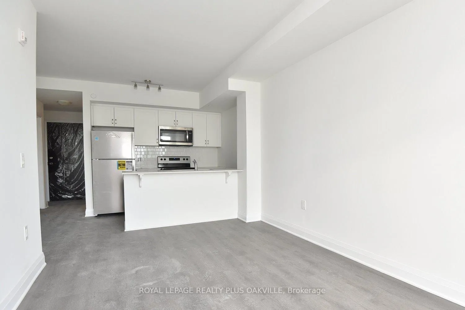 Photo 20 of Unit 219, 1936 Rymal Road E, Hamilton, Rural Glanbrook — HOMEH